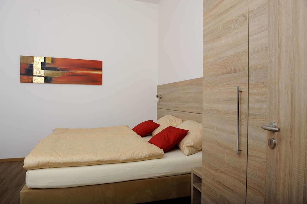 Das Falk Apartmenthaus Norimberga Camera foto